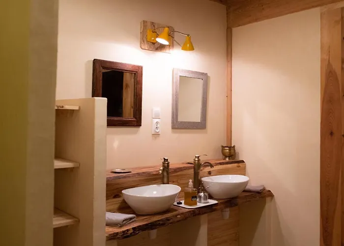 Bed & Breakfast Le Flambeau 3*